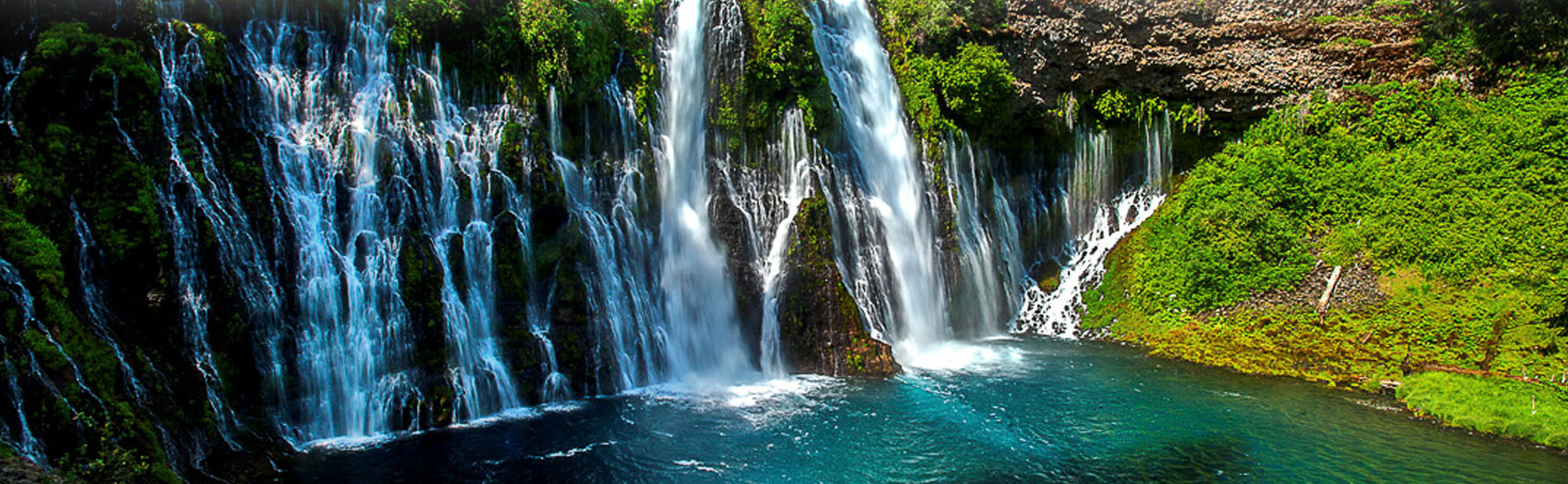 Banner picture of beautiful waterfalls.